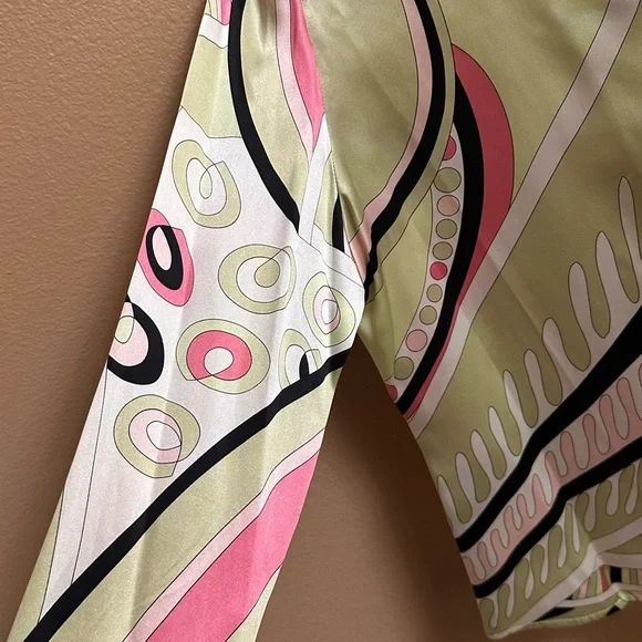 ICONIC Kasper Multicolor Abstract Silk Blouse - Picture 5 of 11